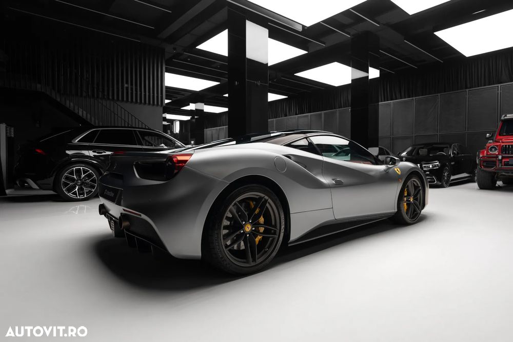 Ferrari 488 GTB - 10