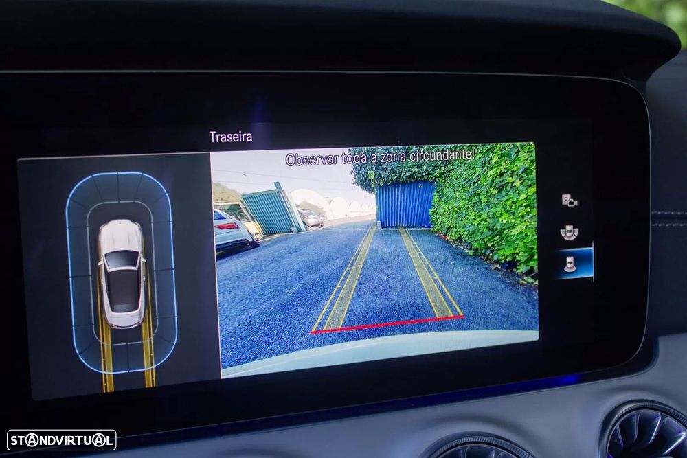 Mercedes-Benz E 220 d AMG Line - 26