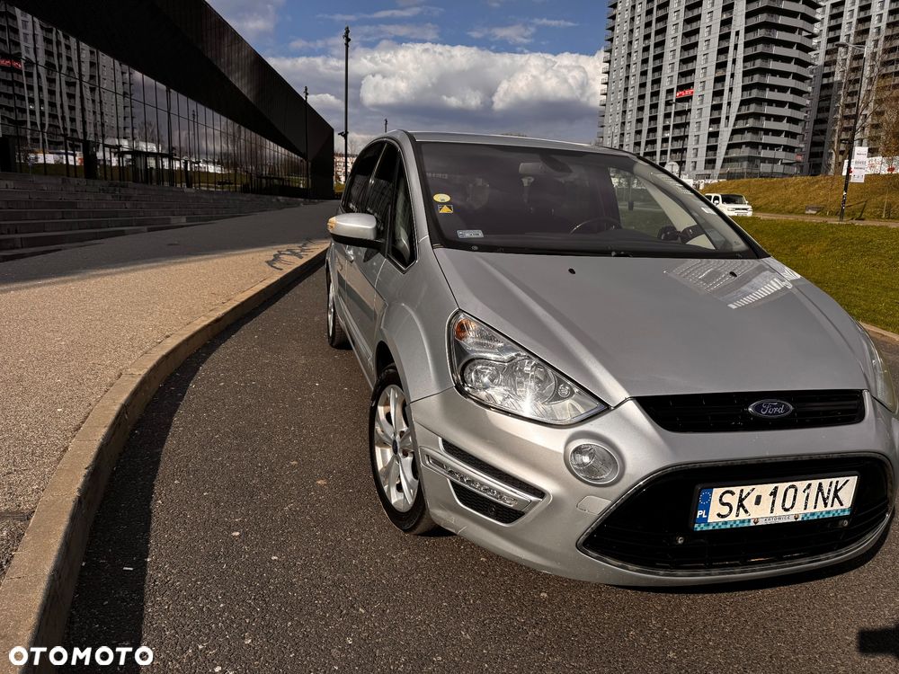 Ford S-Max 2.0 TDCi DPF Titanium - 4