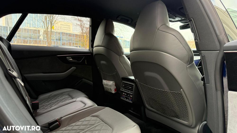 Audi Q8 3.0 55 TFSI quattro Tiptronic MHEV - 16