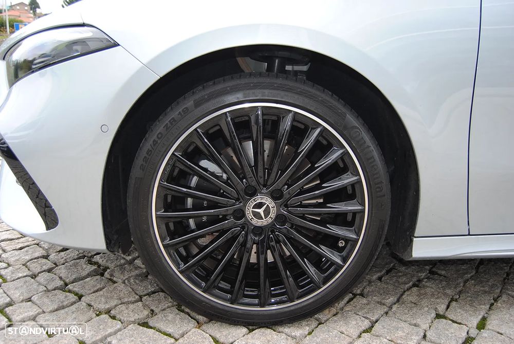 Mercedes-Benz A 250 e - 10