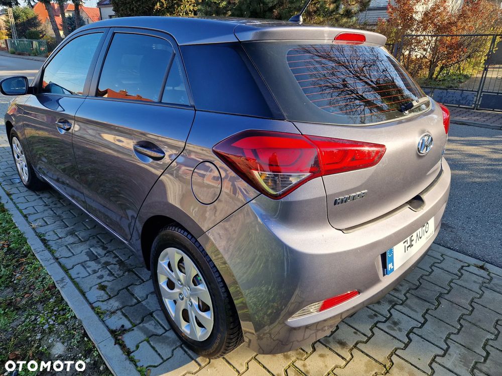 Hyundai i20 1.2 Classic Plus - 36