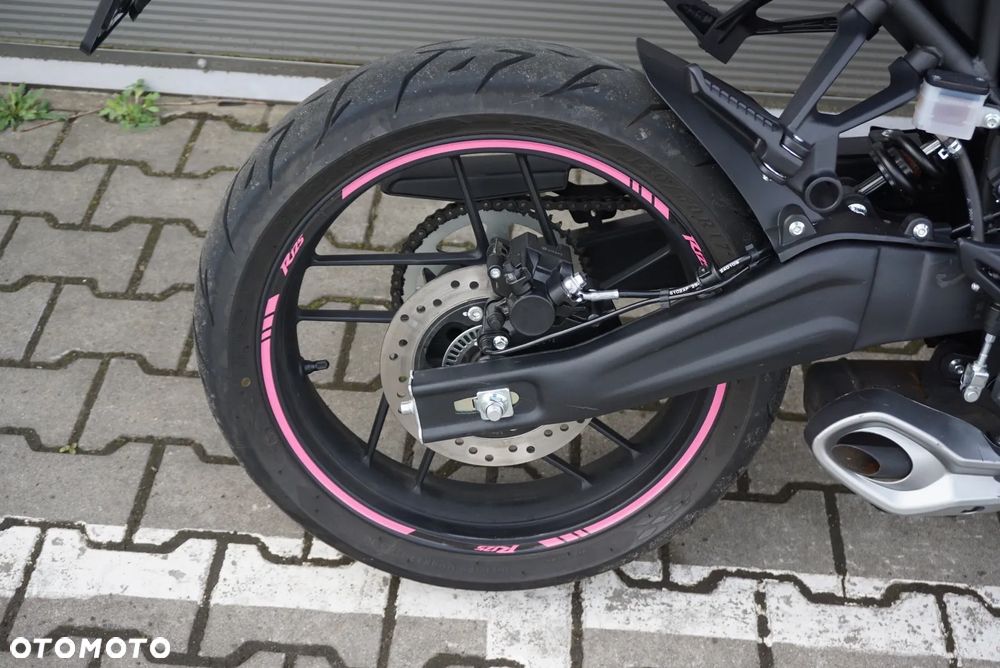 VOGE R125 - 6