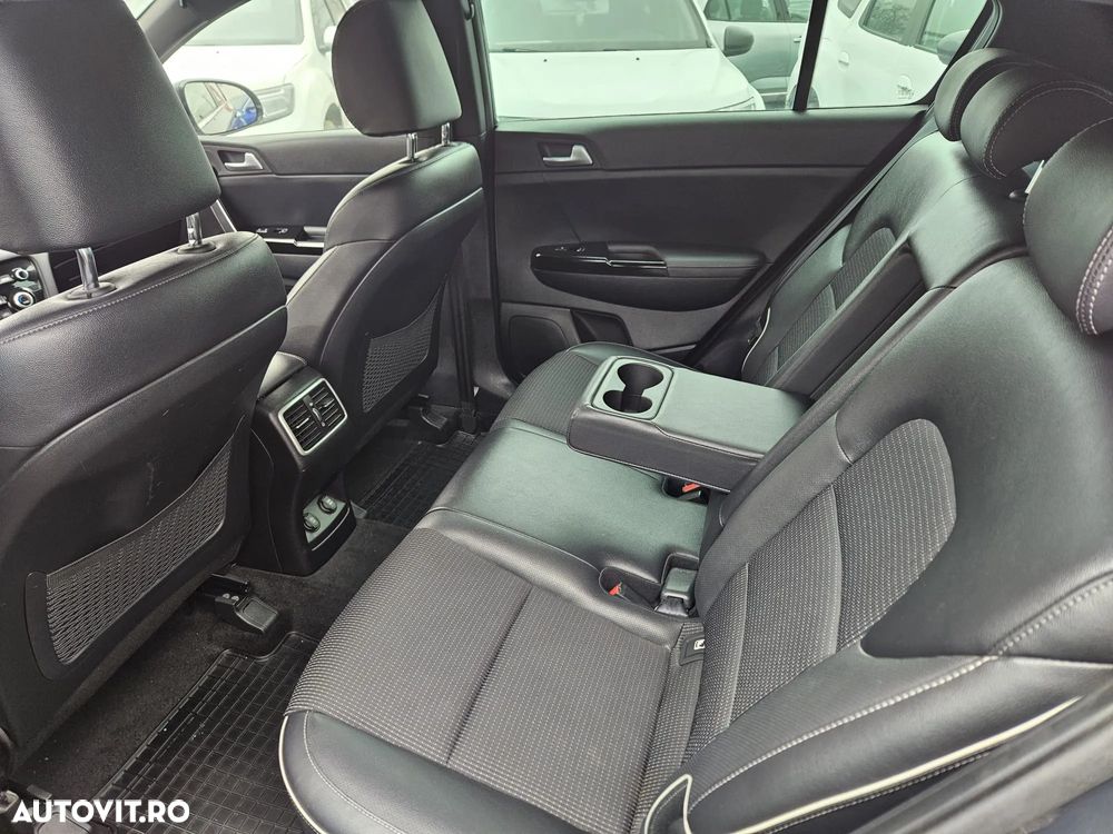 Kia Sportage 1.6 T-GDI 7DCT 4x4 GT Line - 6