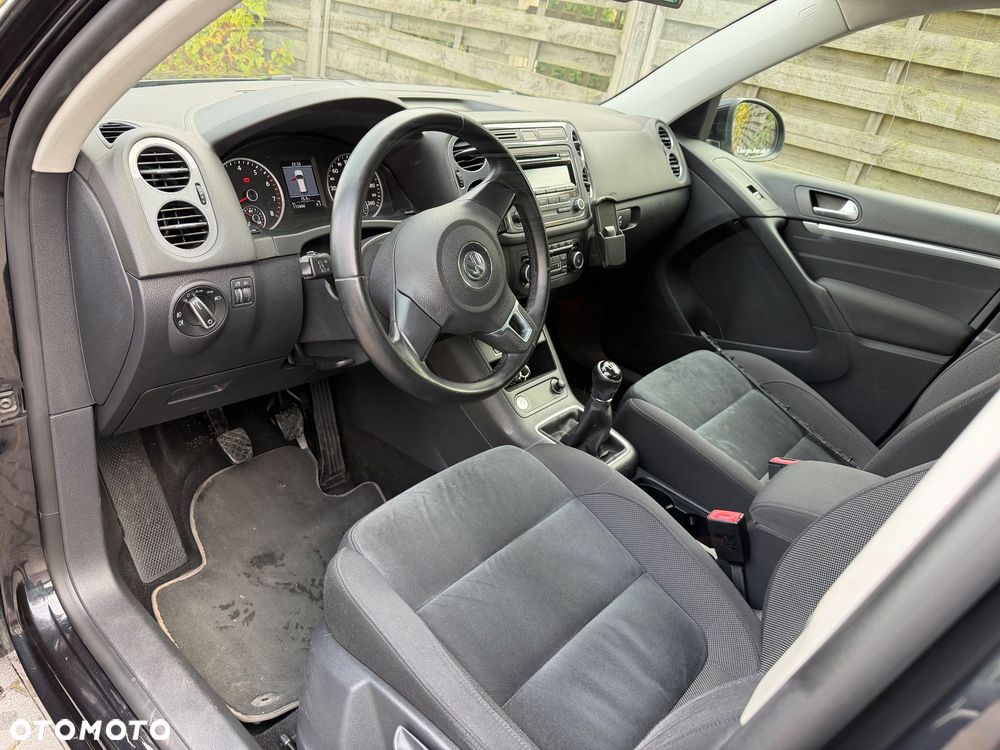 Volkswagen Tiguan - 2