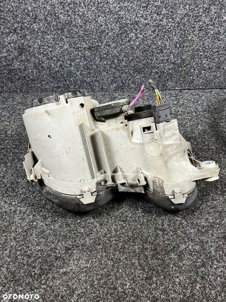 lampa lewy przód mercedes w208 clk - 11