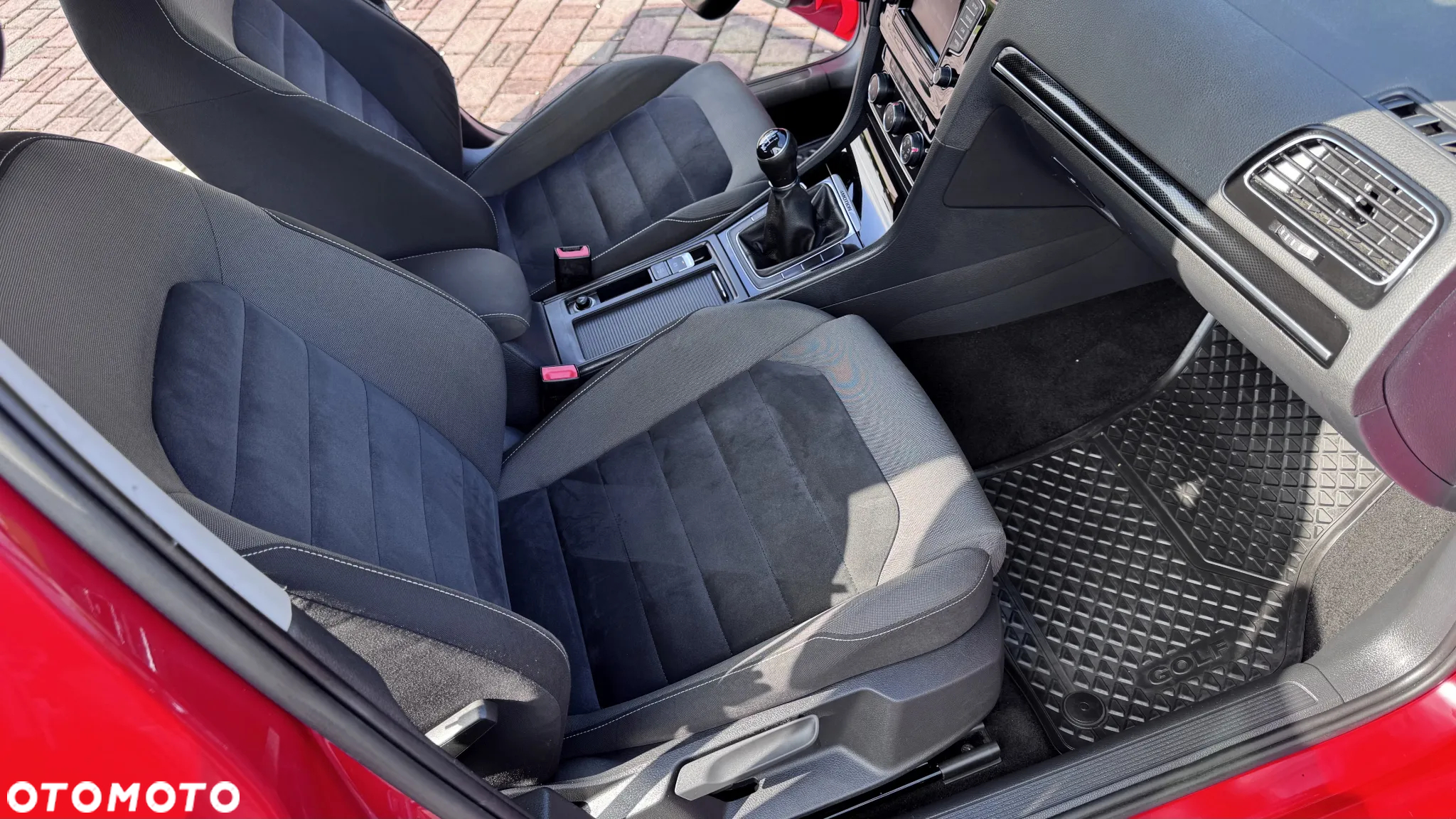 Volkswagen Golf VII 2.0 TDI BMT 4Mot Highline - 37
