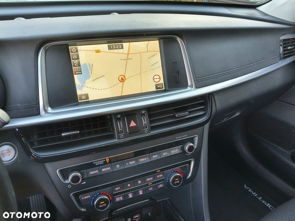 Kia Optima - 15