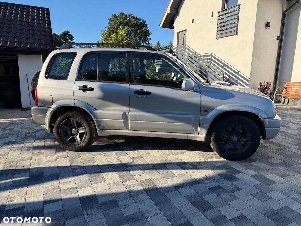 Suzuki Grand Vitara 2.0 HDi - 6