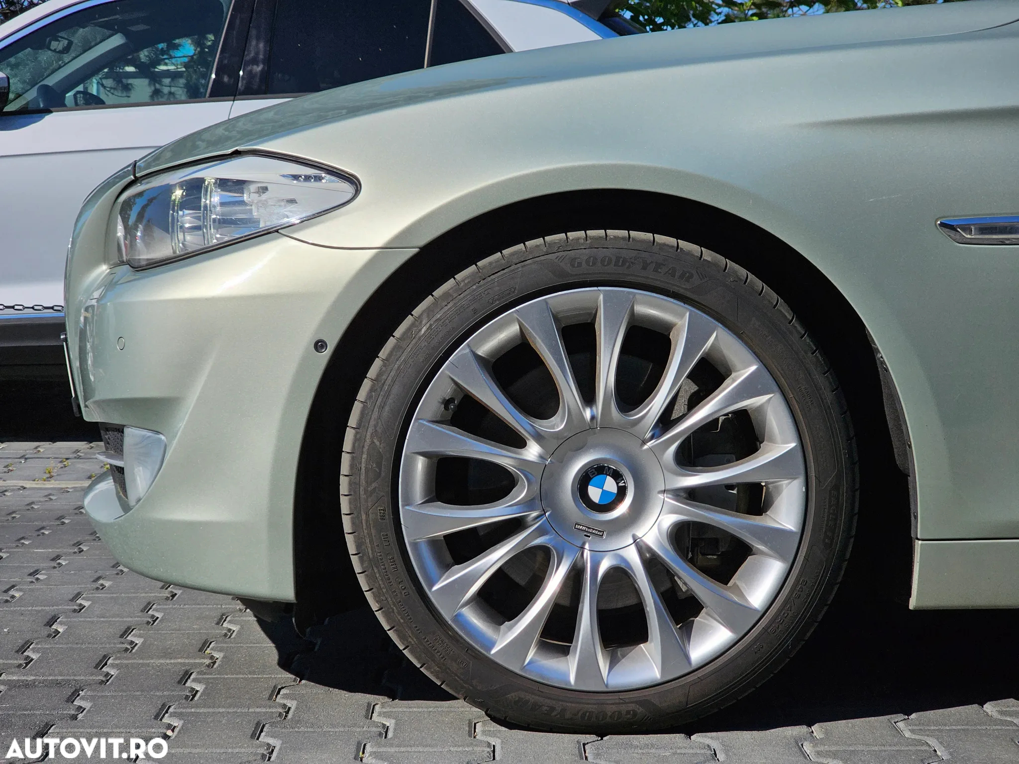 BMW Seria 5 - 10