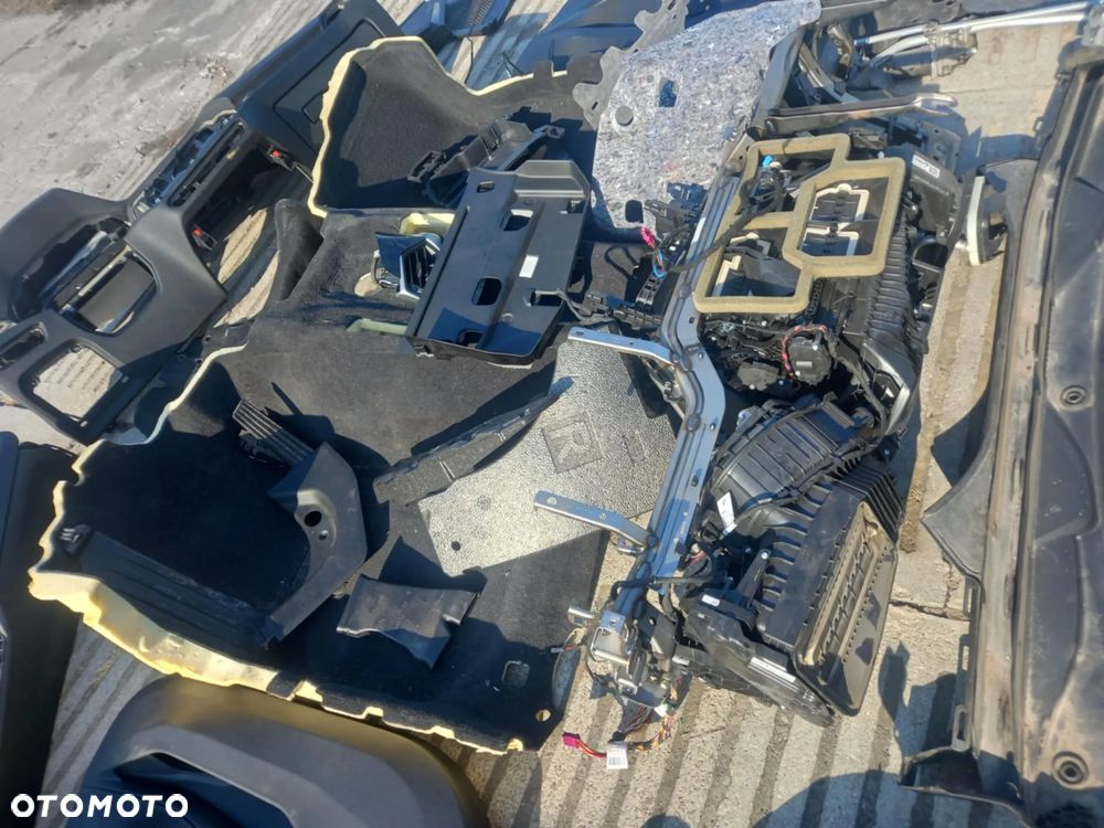 PRZEKŁADKA ANGLIKA BMW G20 G21 - 4