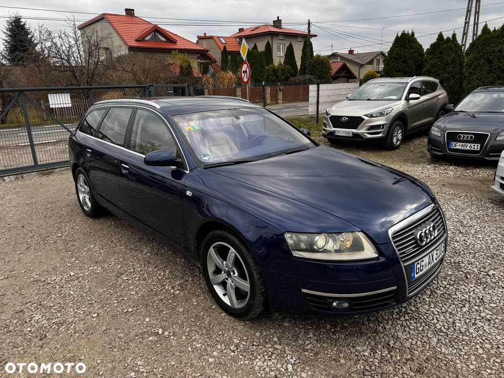 Audi A6 Avant 4.2 quattro tiptronic - 17