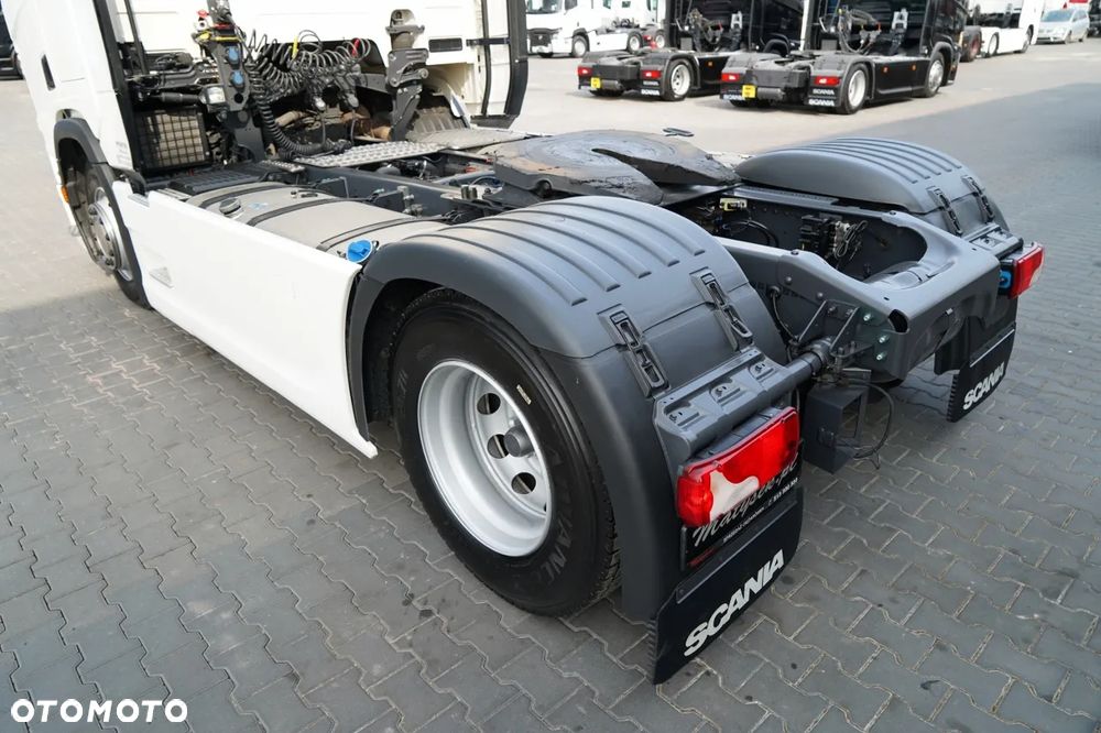 Scania R 450 / RETARDER / KLIMATYZACJA POSTOJOWA / PO ZŁOTYM KONTRAKCIE SERWISOWYM - 15