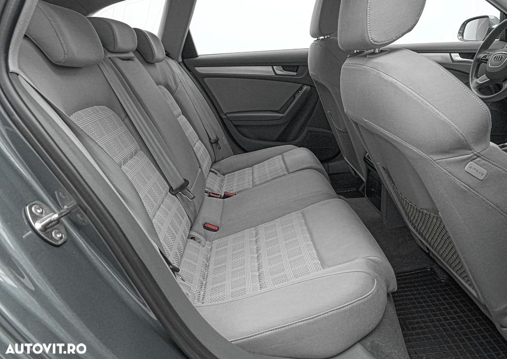 Audi A4 Avant 2.0 TDI Multitronic - 17