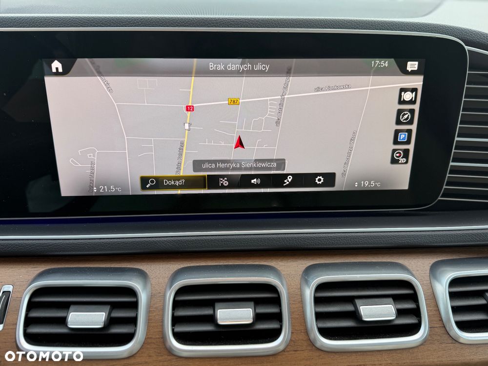 Mercedes-Benz GLE - 21