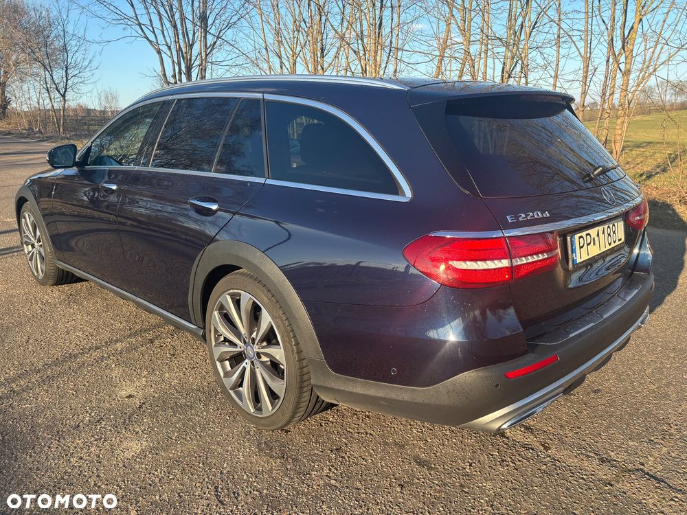 Mercedes-Benz Klasa E 220 d 4-Matic 9G-TRONIC - 5