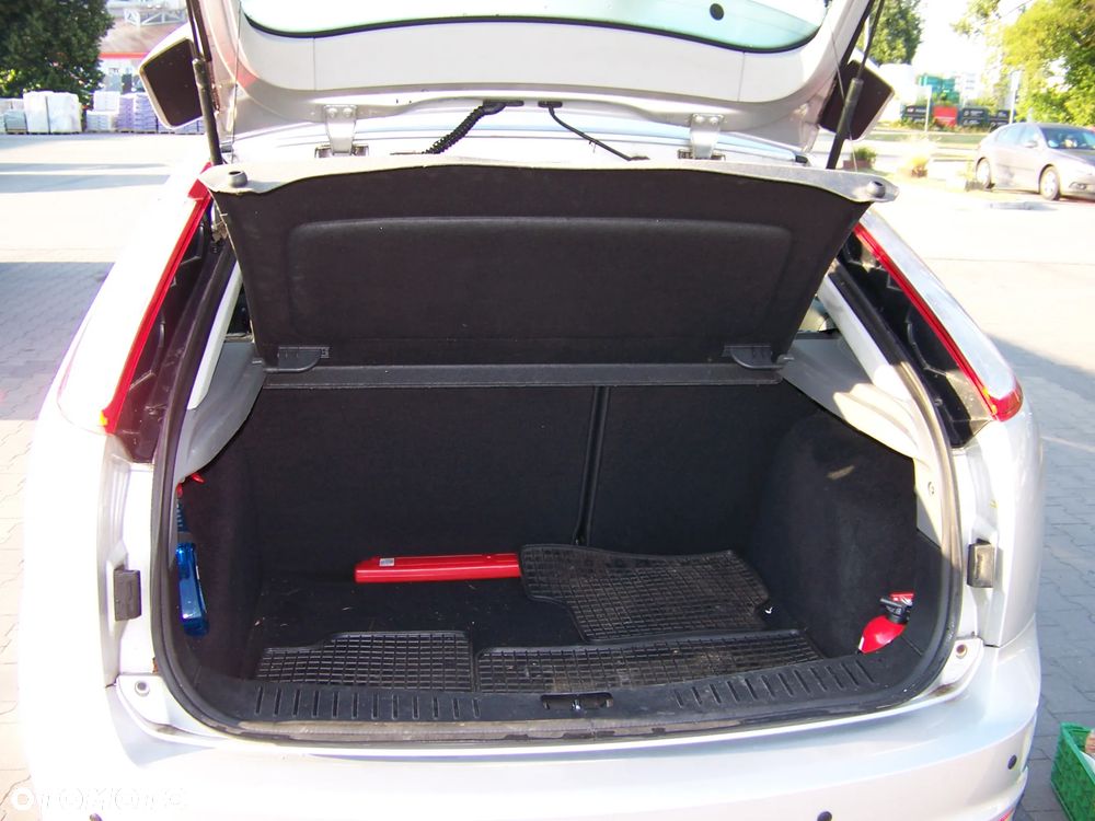 Ford Focus 1.6 Trend EU5 - 7
