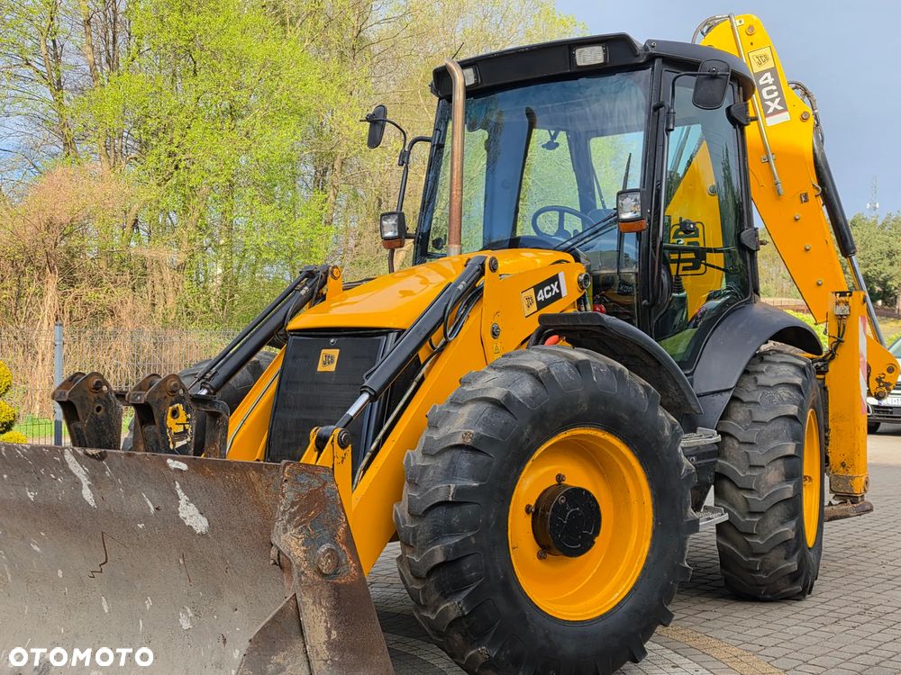 JCB 4CX / Szybkozłącze przód i tył - 18