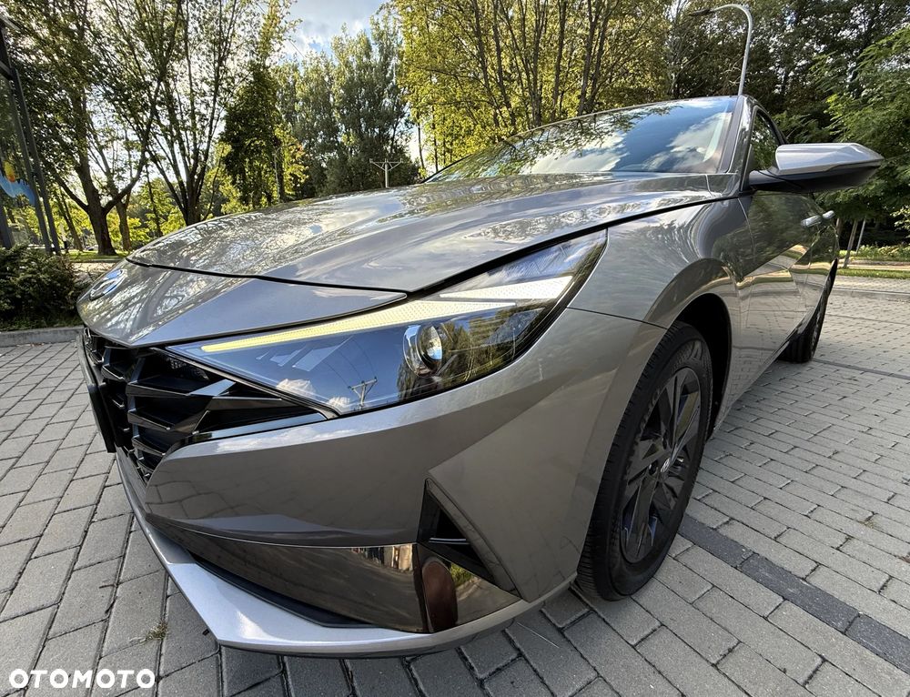 Hyundai Elantra 1.6 Smart CVT - 10