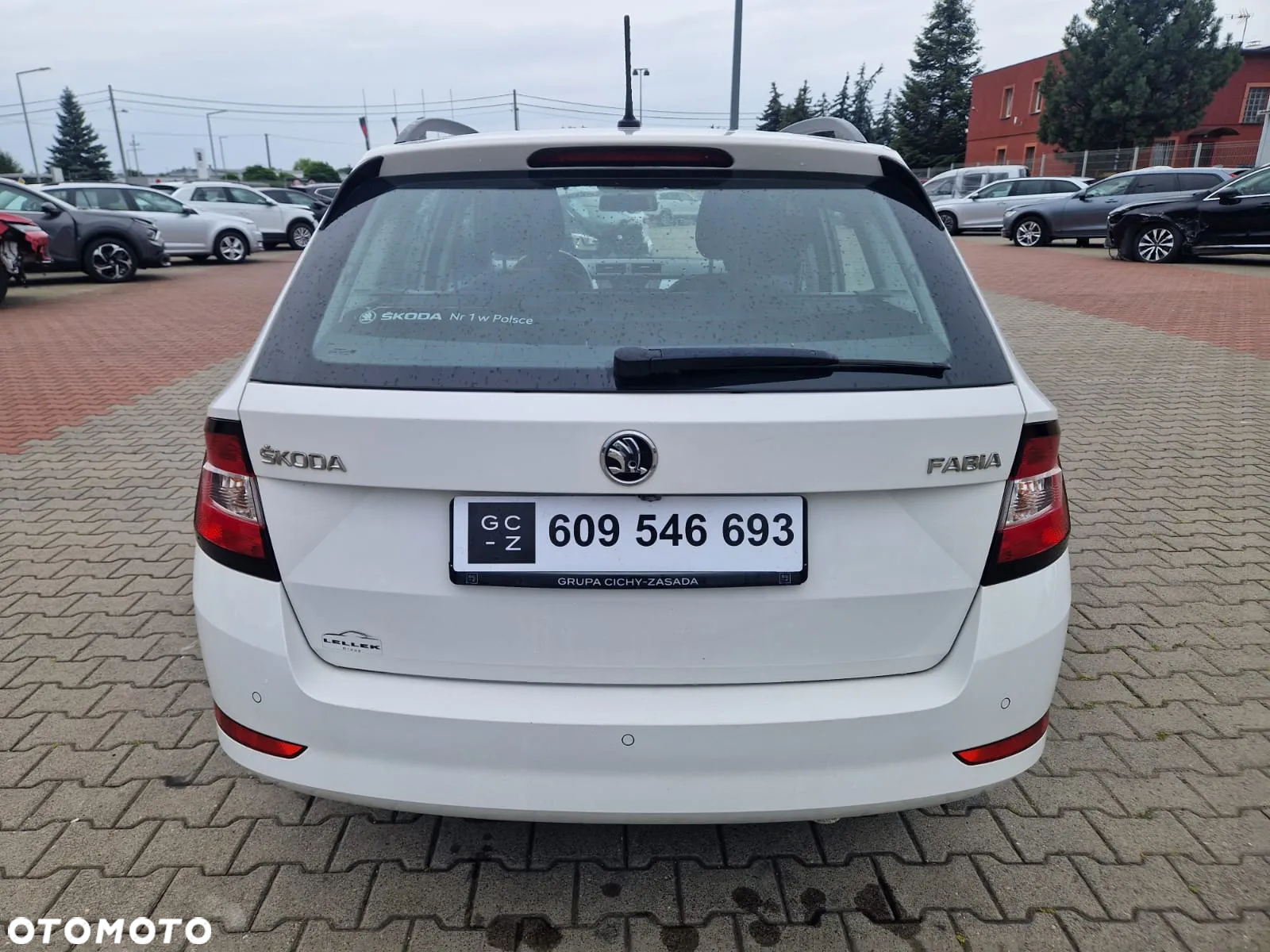 Skoda Fabia 1.0 TSI Ambition - 6