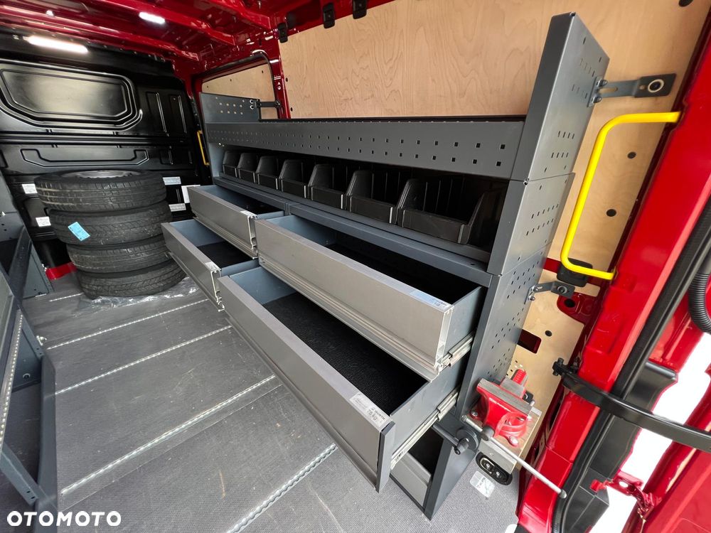 Volkswagen CRAFTER 2,0 TDI ZABUDOWA WARSZTATOWA WURTH / SERWIS ASO VW / FABRYCZNY LAKIER - 26