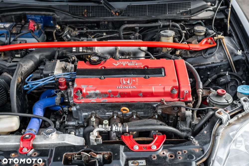 Honda Civic 1.6 VTi - 8