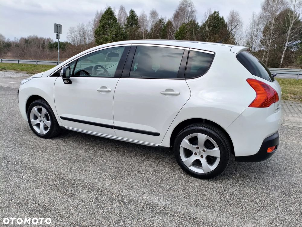 Peugeot 3008 HDi FAP 110 Allure - 9