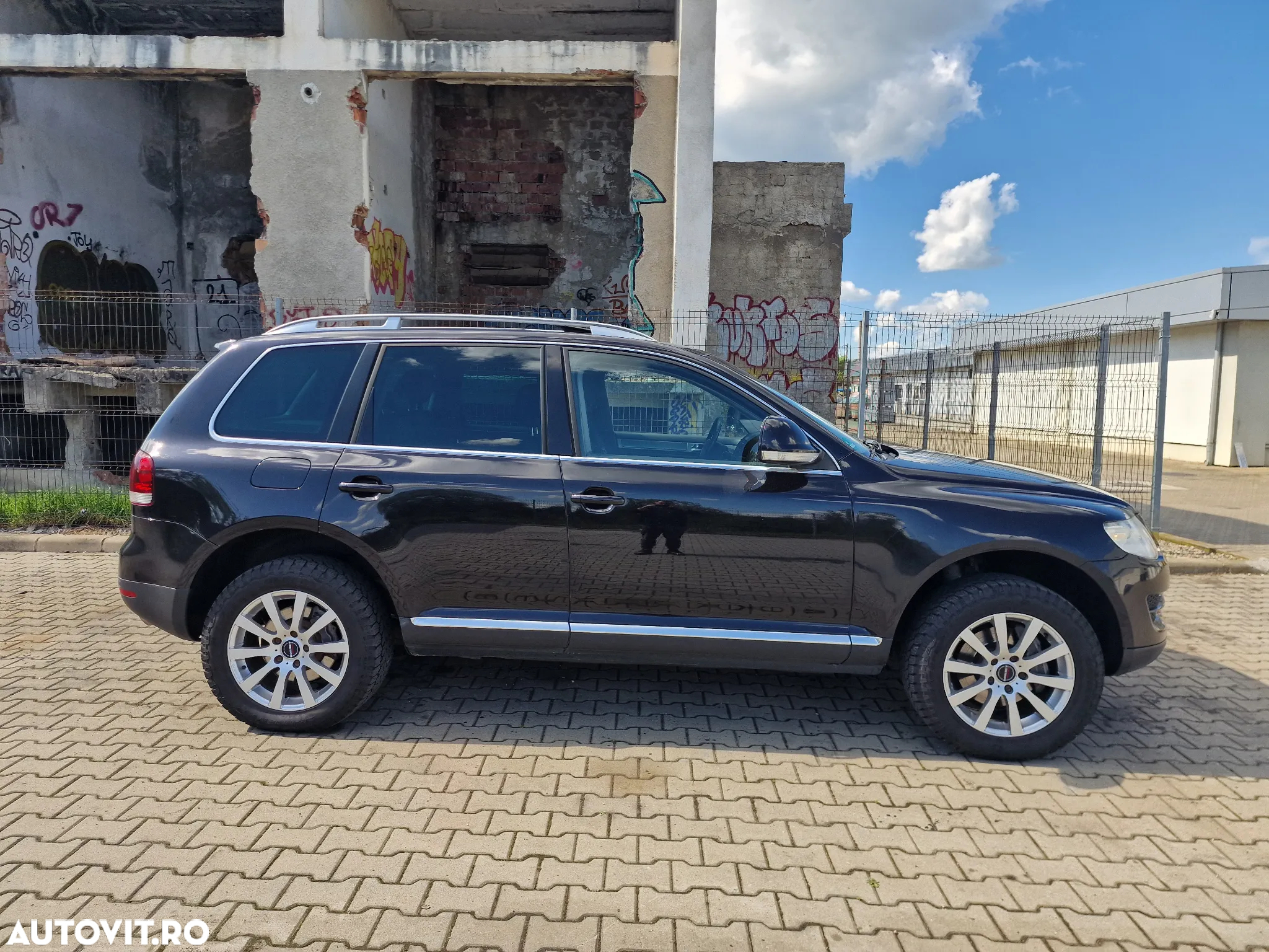 Volkswagen Touareg - 10