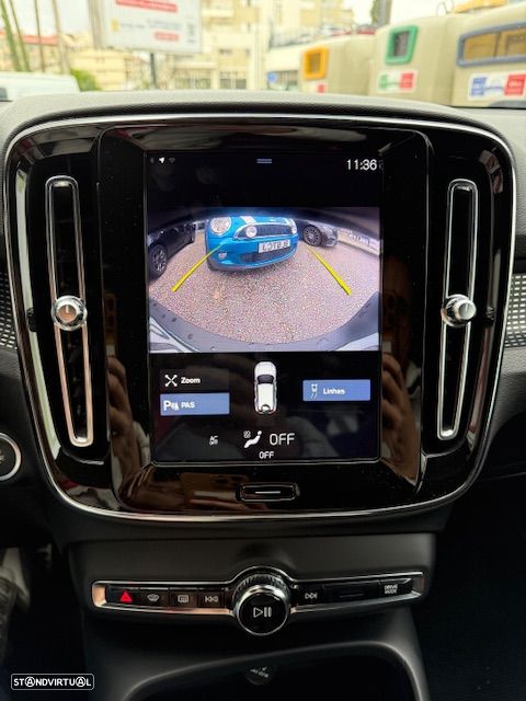 Volvo XC 40 2.0 D3 R-Design AWD Geartronic - 8