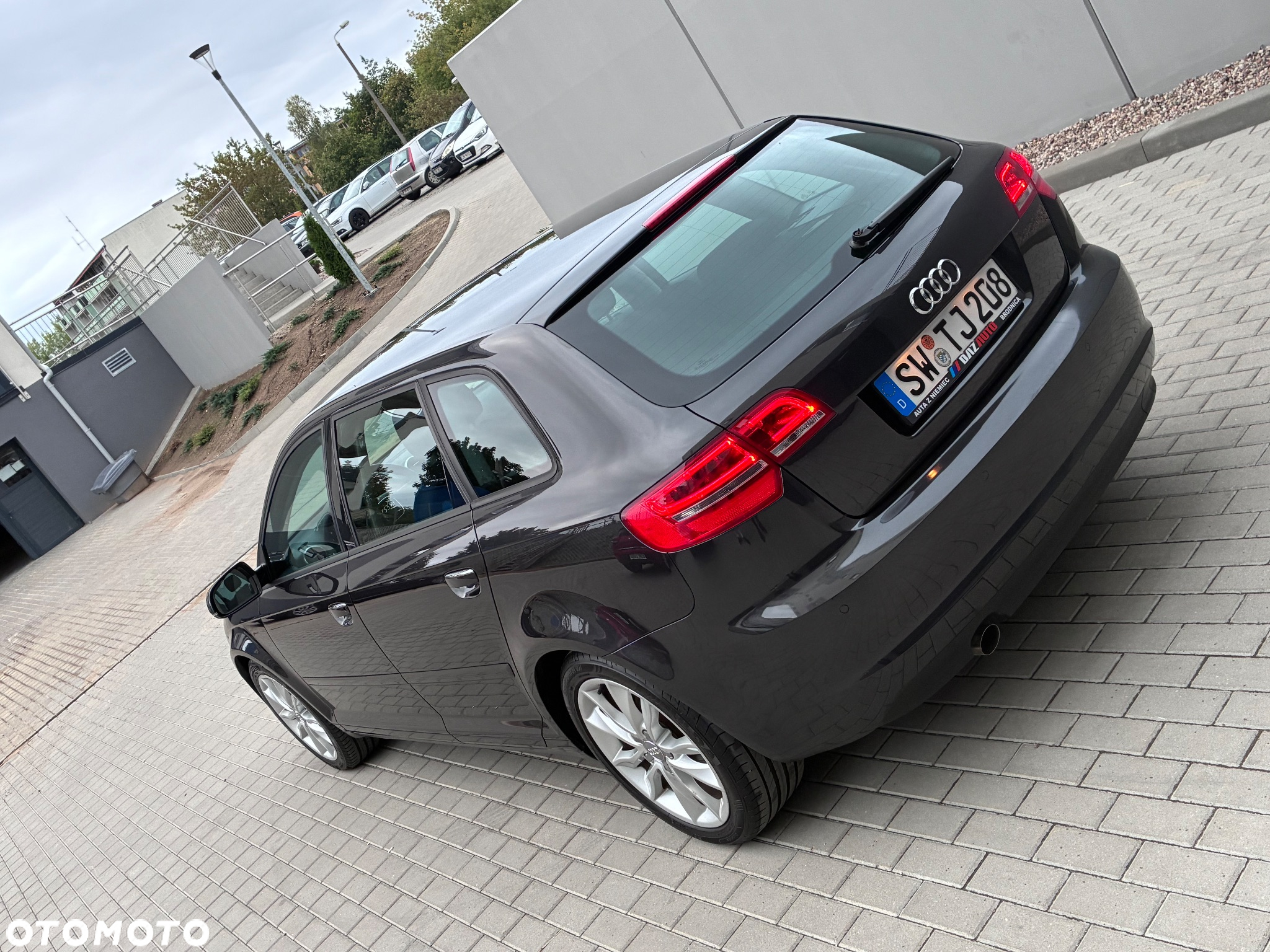 Audi A3 1.6 TDI Attraction - 2