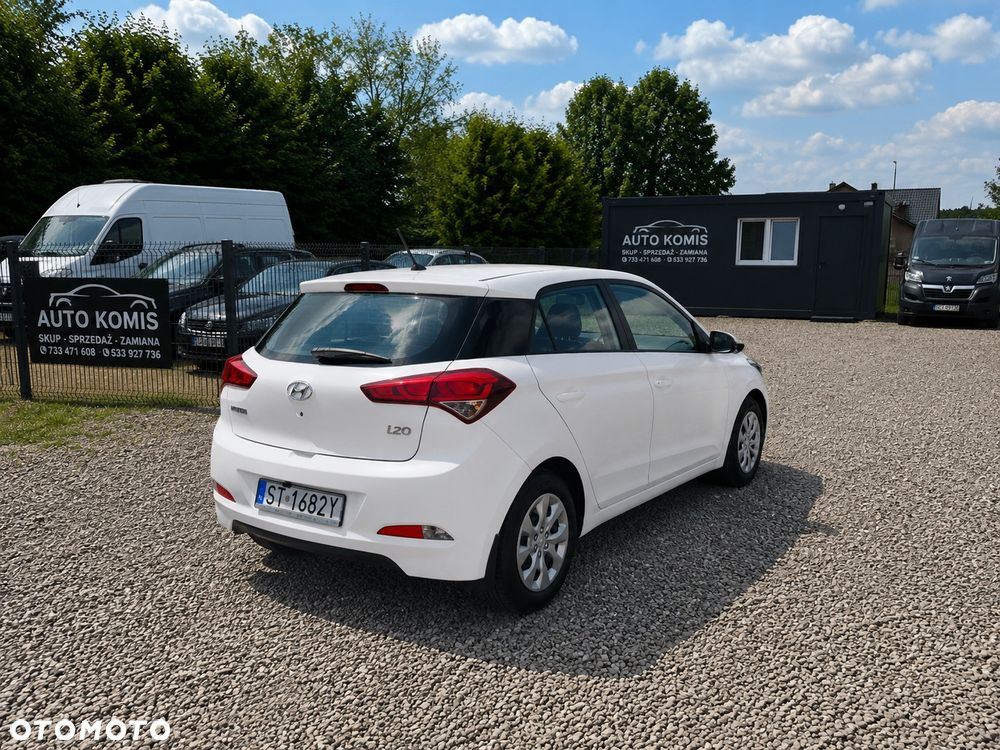 Hyundai i20 1.2 GO - 3