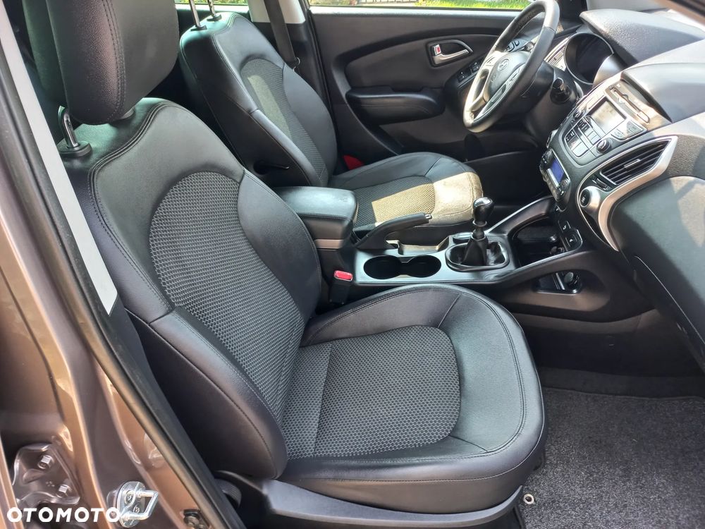 Hyundai ix35 2.0 CRDi 4WD Premium - 27