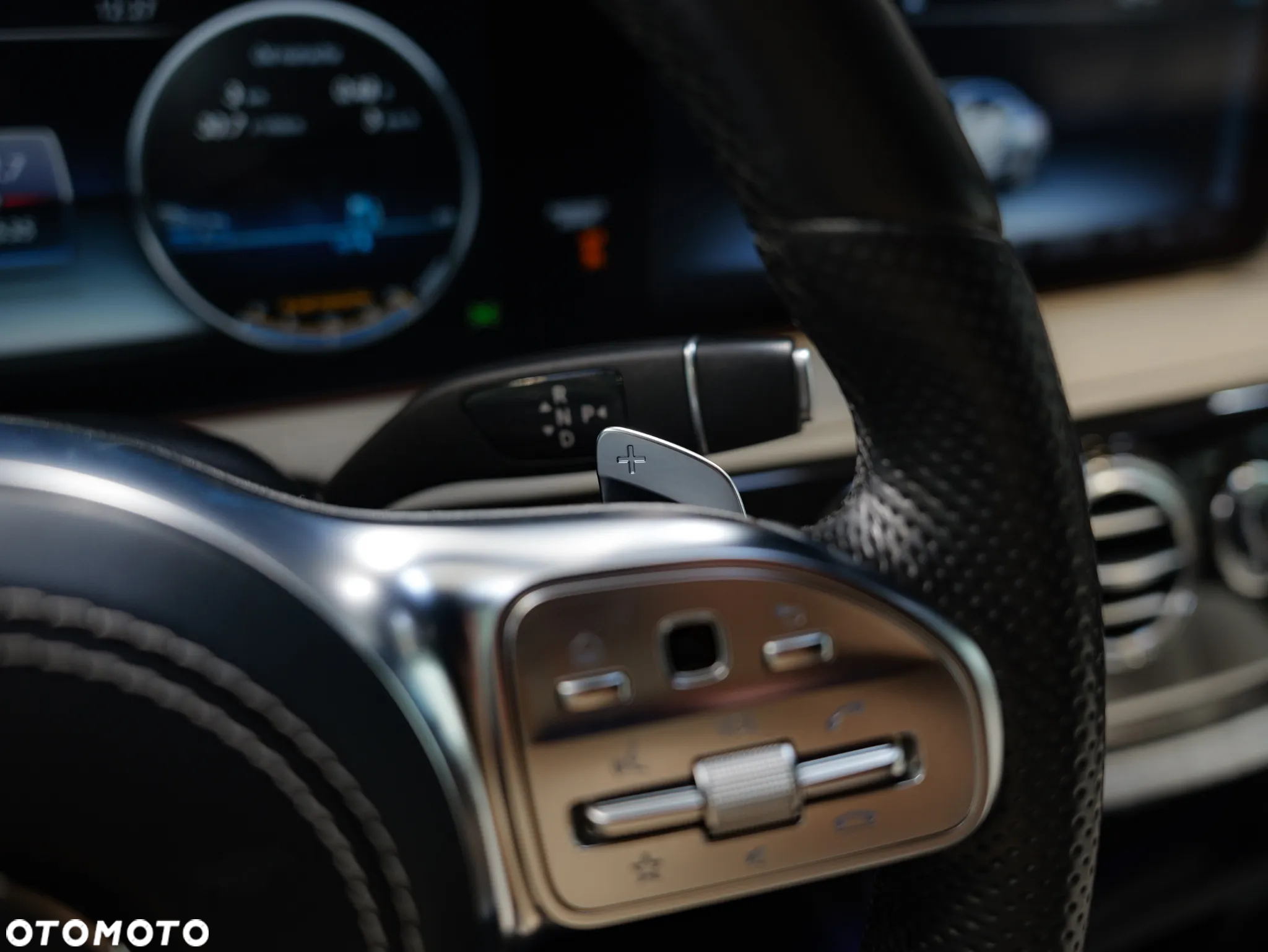 Mercedes-Benz Klasa S 400 d 4-Matic 9G-TRONIC - 40