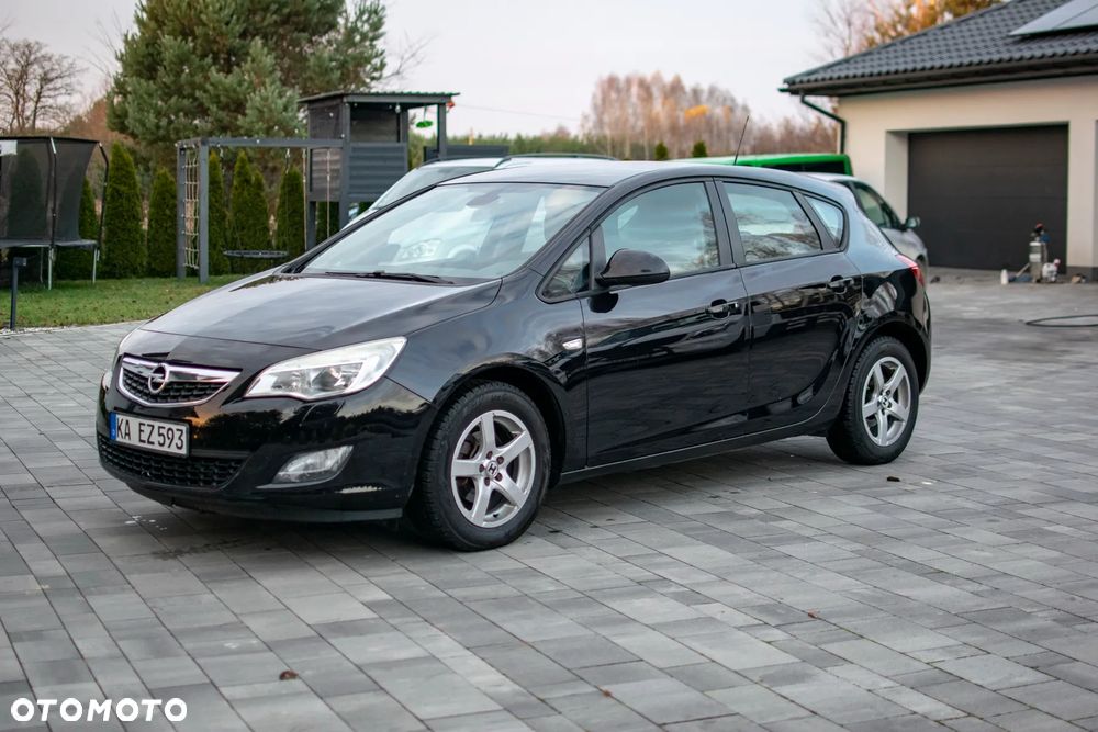 Opel Astra - 28