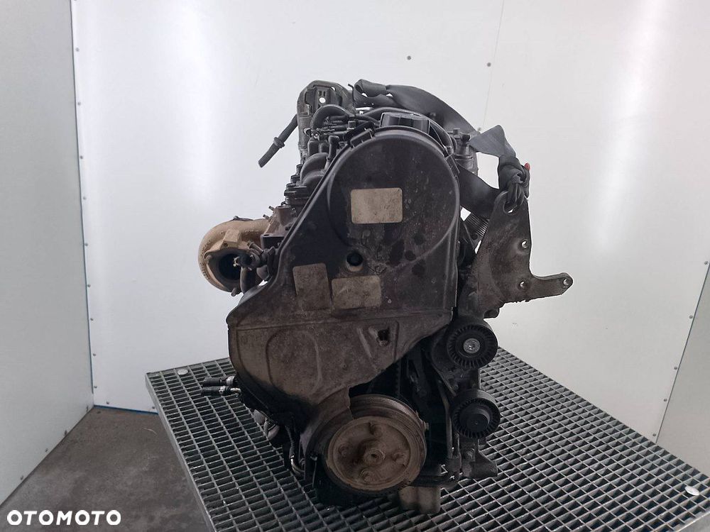 SILNIK VOLVO S60 2.4 D5 - 8