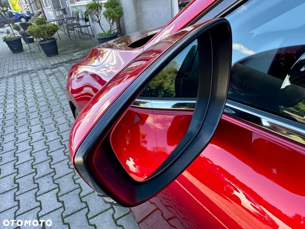 Mazda 3 e-SKYACTIV-G 2.0 M HYBRID 150 DRIVE SELECTION - 32