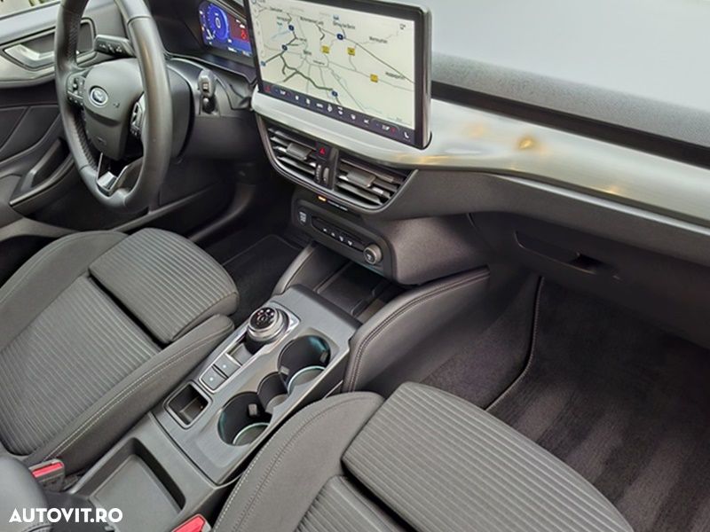 Ford Focus 1.5 TDCi DPF Start-Stopp-System Aut. Titanium - 11