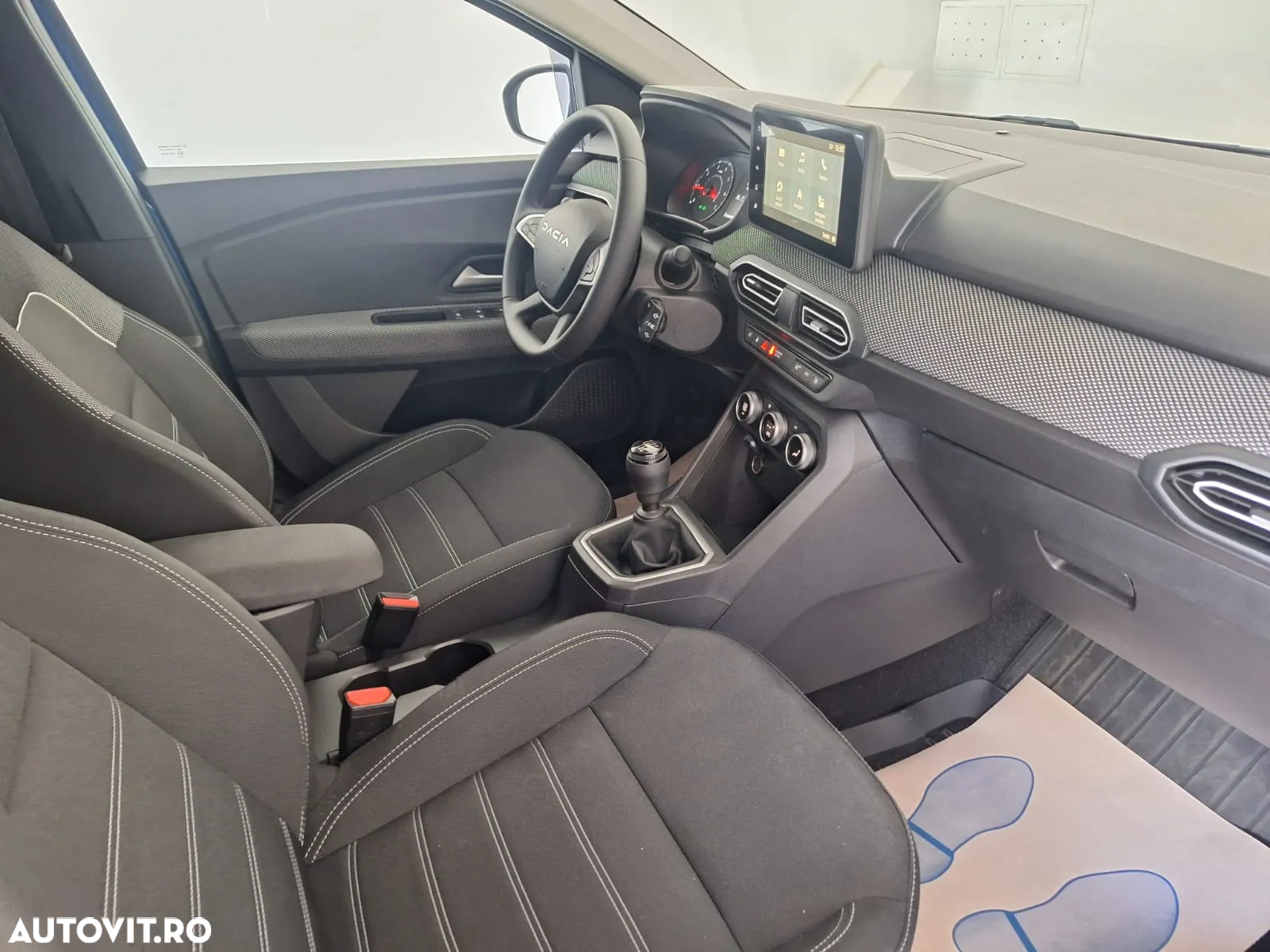Dacia Logan ECO-G 100 MT6 Prestige+ - 9