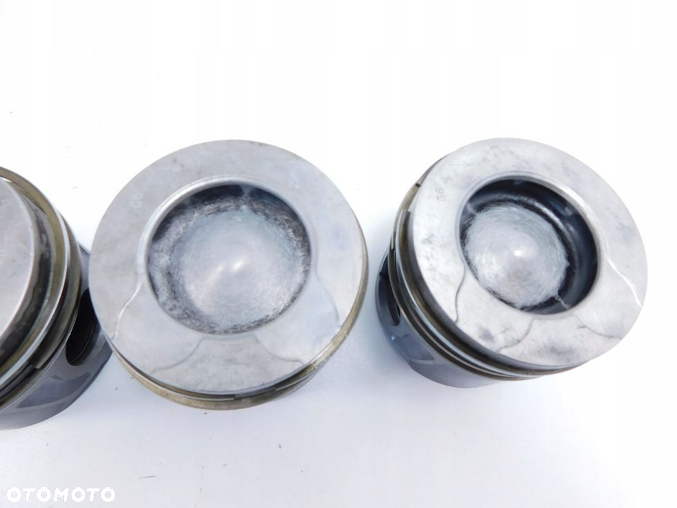 4x Tłok tłoki 2.0 HDI TDCI EURO5 Ford Peugeot Citroen C5 III C4 II 508 5008 - 3