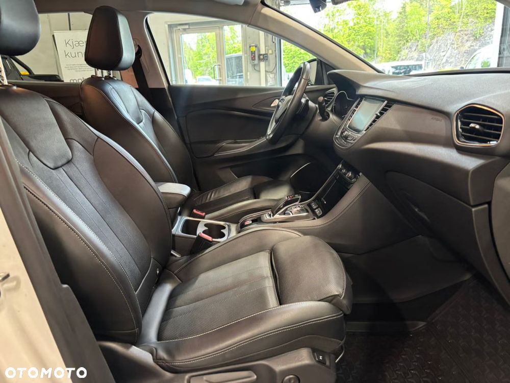 Opel Grandland X Plug-in-Hybrid4 1.6 DI Start/Stop Ultimate - 16