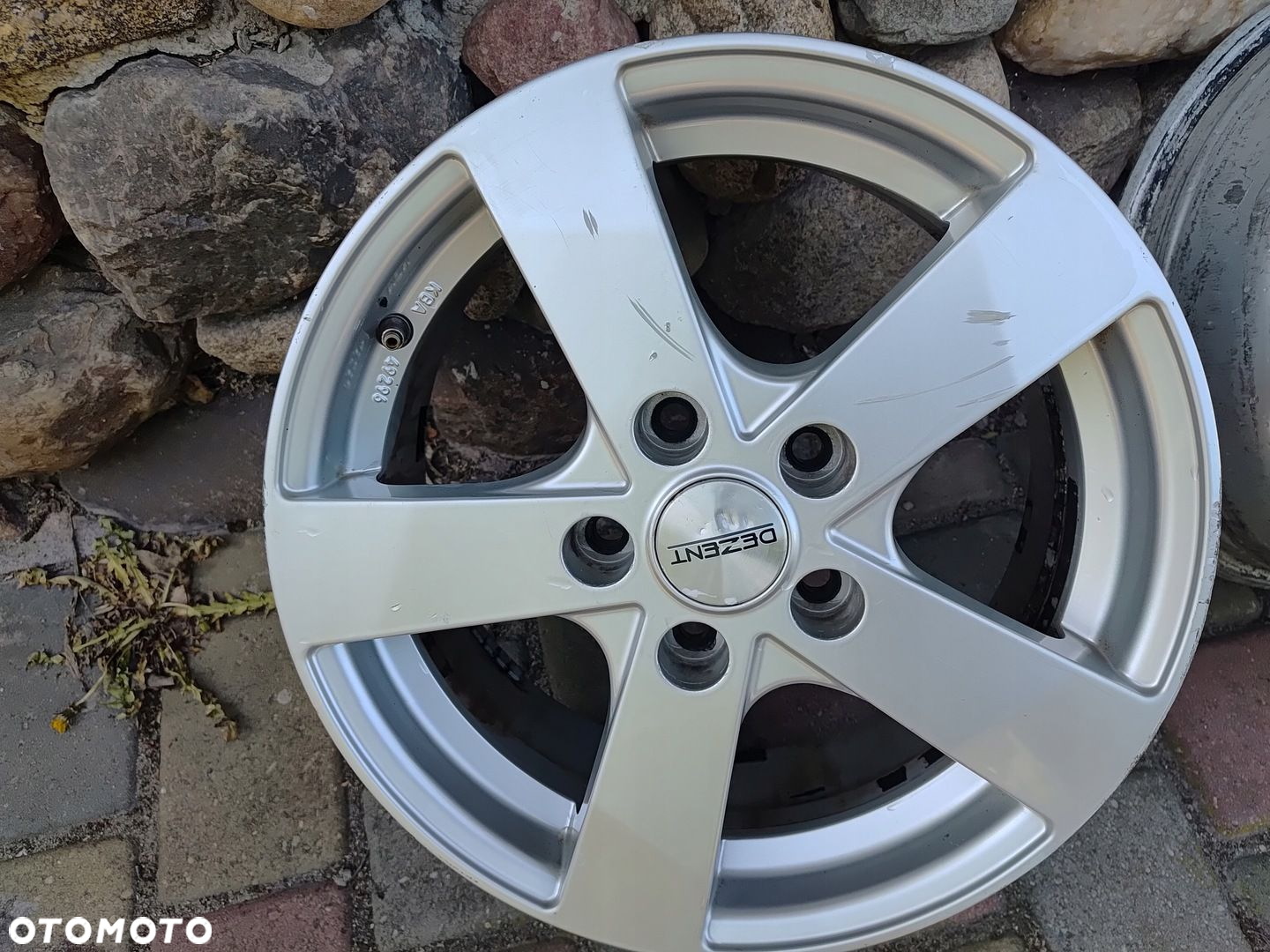 SEDICI SUZUKI SX4 FELGA ALUMINIOWA 16"X6,5 ET48 5X114,3 DEZENT - 3