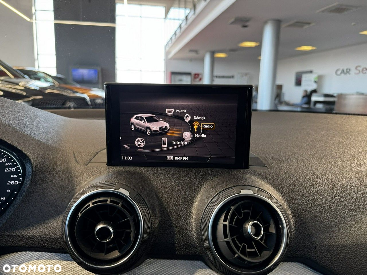 Audi Q2 - 25