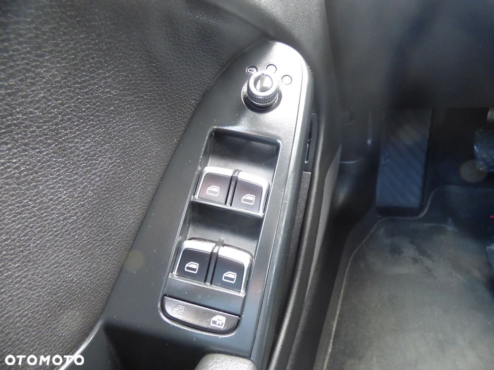 Audi A4 Limousine - 10