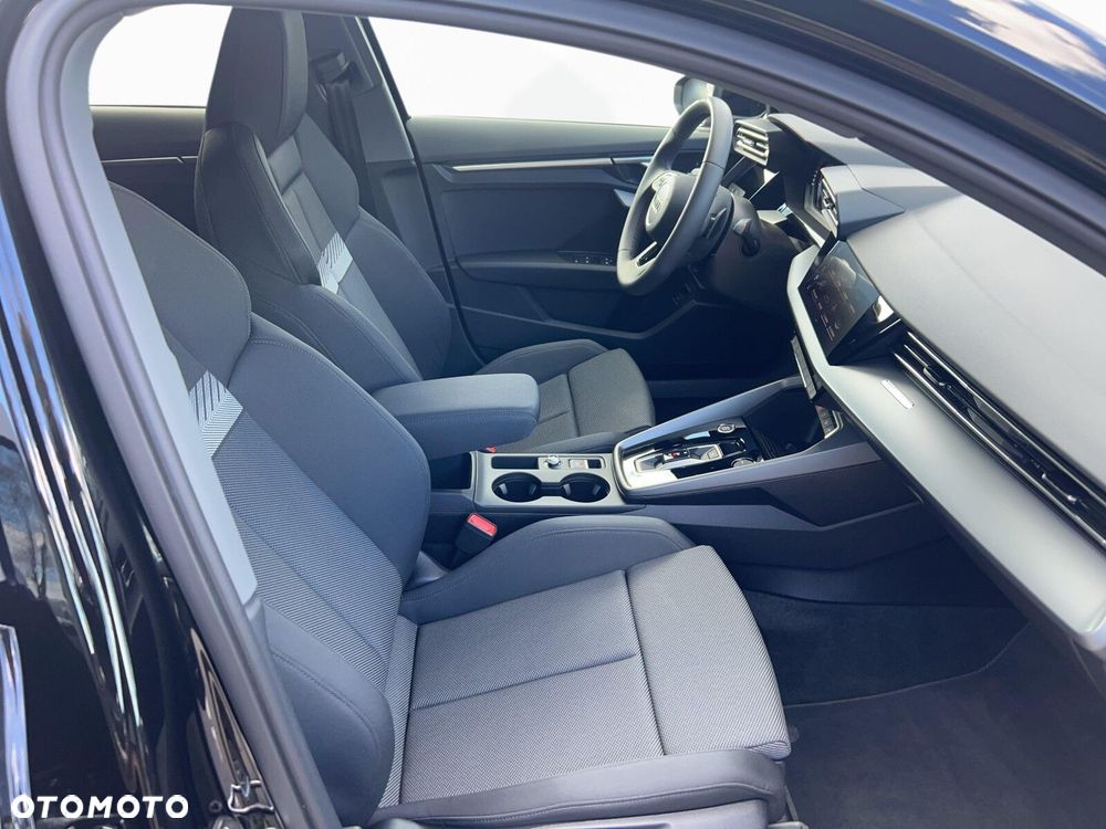Audi A3 Sportback - 18