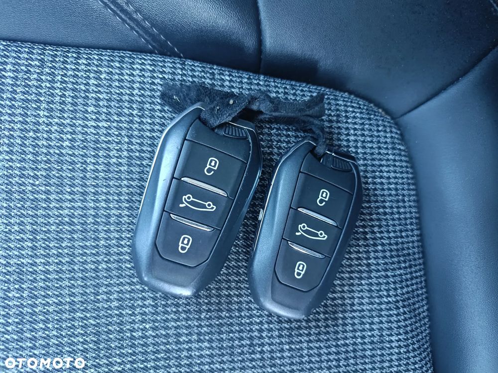Peugeot 3008 BlueHDi 130 Stop & Start Allure - 20