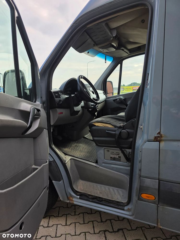 Mercedes-Benz Sprinter 906.213 - 17