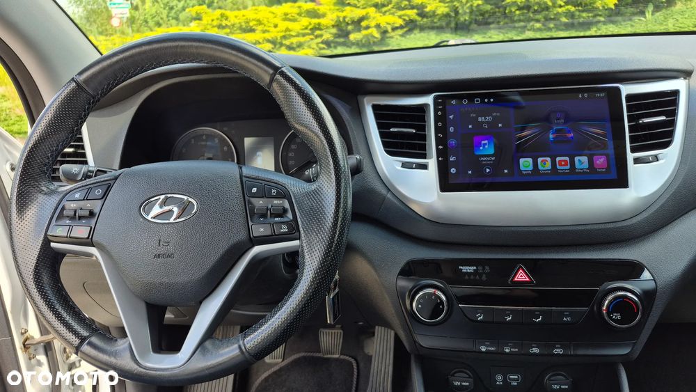 Hyundai Tucson 1.6 GDI BlueDrive TourdePologne 2WD - 9