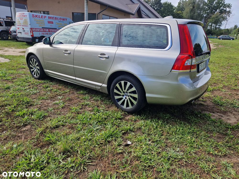 Volvo V70 - 8