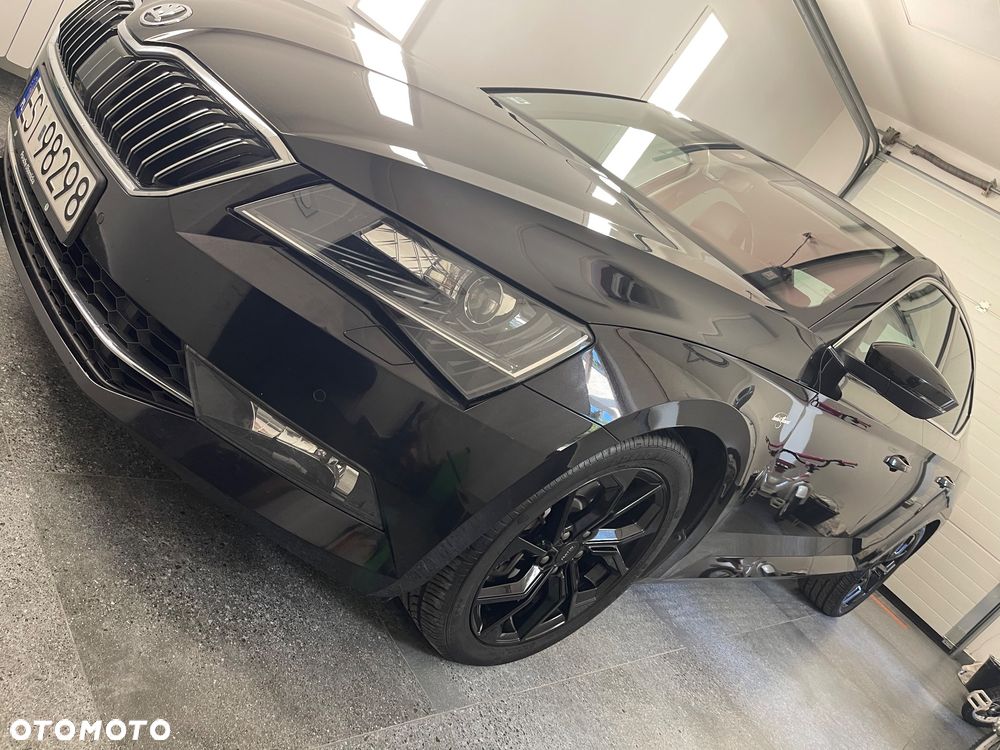 Skoda Superb 2.0 TSI 4x4 L&K DSG - 4