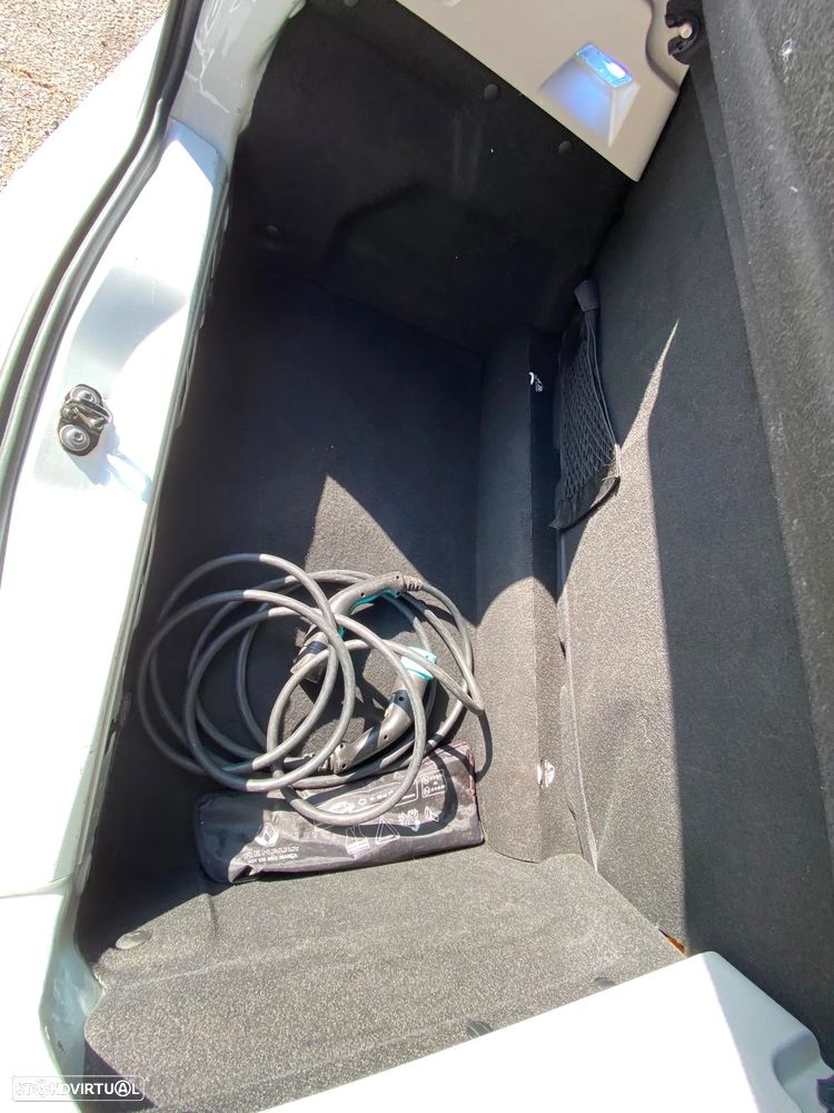 Renault Zoe (c/ Bateria) Life 40 Q90 - 11